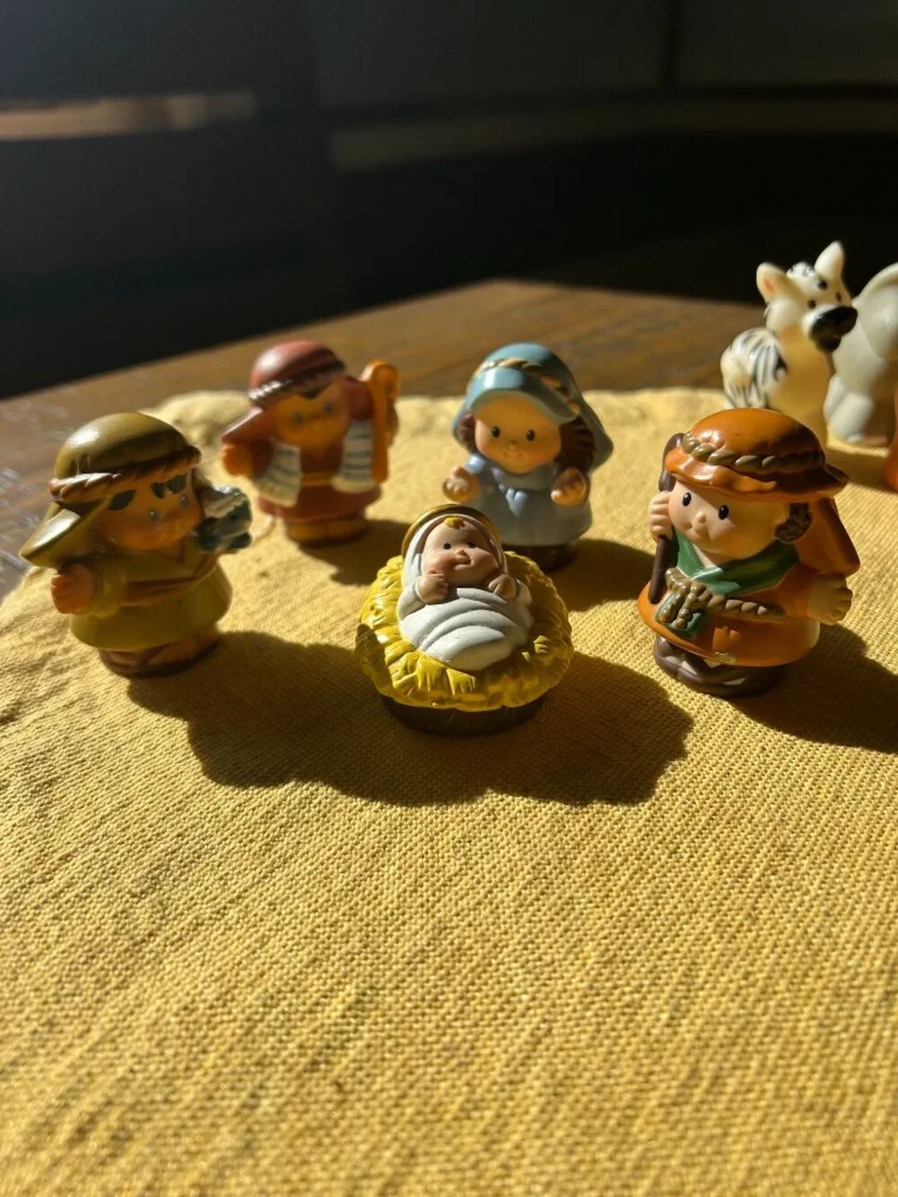 Vintage Fisher Price Little people  Nativity set    6 pc  set